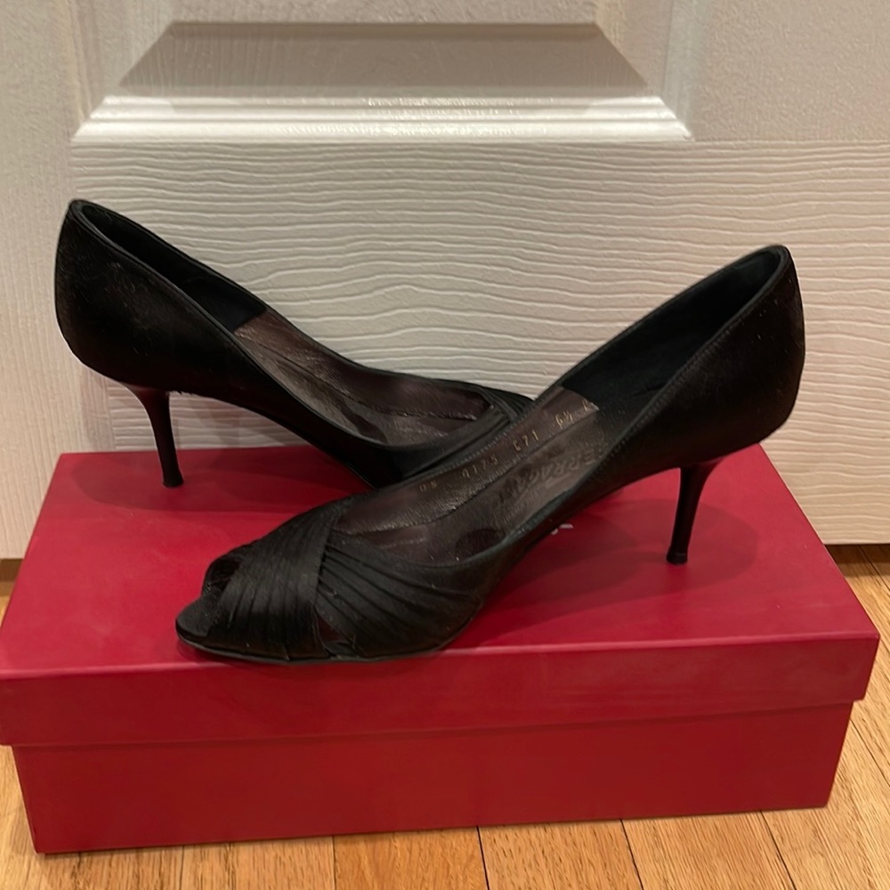 Ferragamo SOCIETE  black satin heels size 6.5